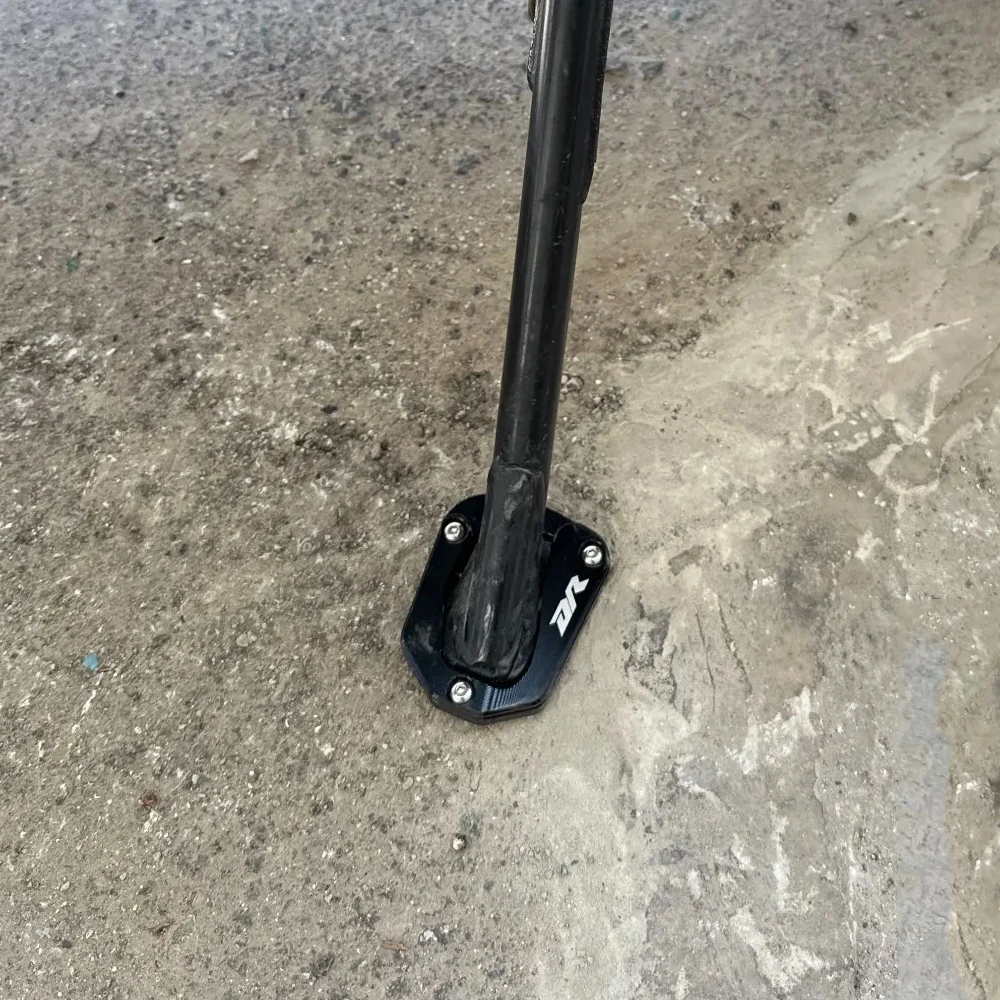 

DR 650S Motorcycles Foot Side Stand Enlarger Plate Pad Kickstand Extension Accessories FOR SUZUKI DR650 DR650S DR650SE 1996-2024