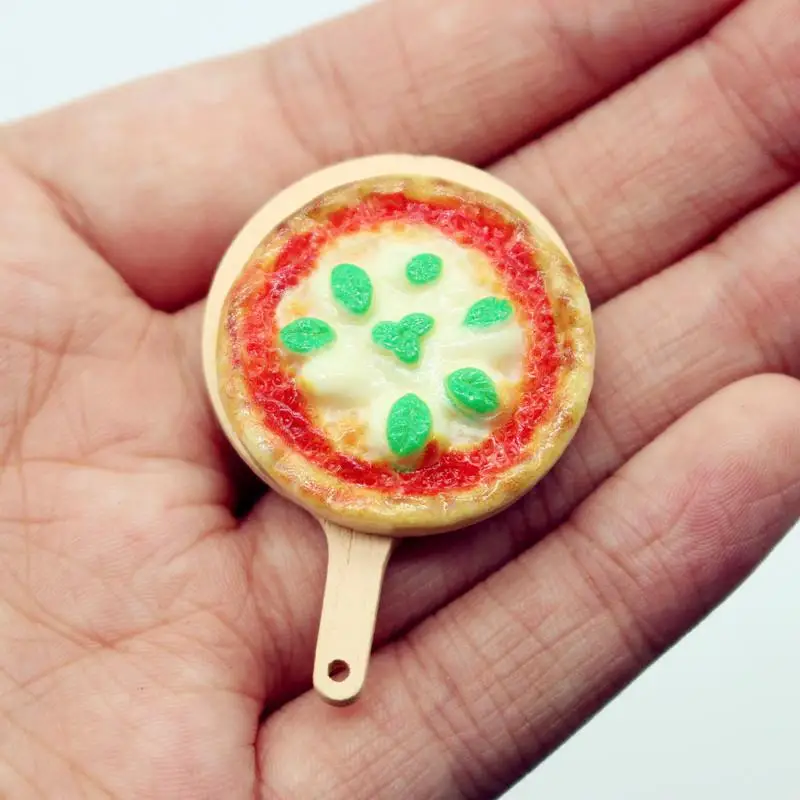 1 Zestaw Miniaturowych Akcesoriów do Domku dla Lalek: Talerz z Pizzą, Model Jajka, Mini Symulacja Blendera, Dekoracja Kuchni Domku dla Lalek, Zabawka DIY