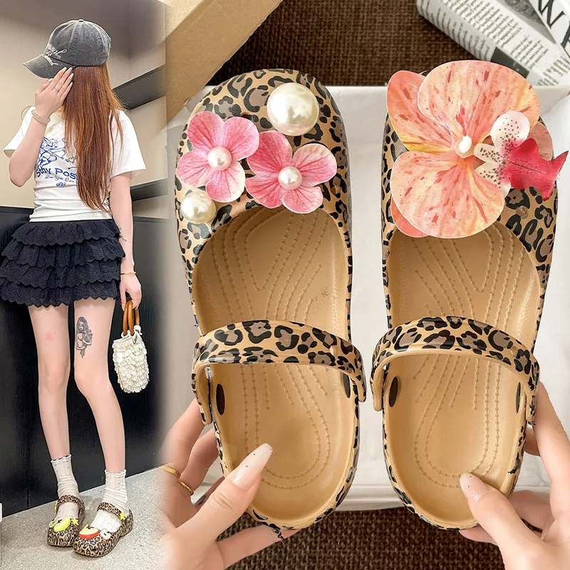 Tendencia Verano 2026: Zuecos de Leopardo para Mujer, Suaves de EVA, con Perlas Desmontables y Adornos de Phalaenopsis, Bailarinas y Sandalias de Playa