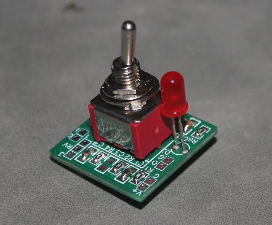 Circuito modificato per basso per chitarra fai-da-te con interruttore True Bypass del circuito del dispositivo di effetto di sollevamento di