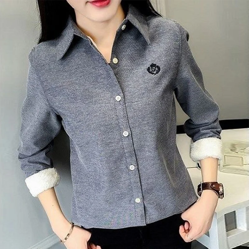 Autumn Winter Turn Down Collar Plus Velvet Warm Shirt Ladies Long Sleeve Buttons Solid All-match Thick Blouse Women\'s Clothing