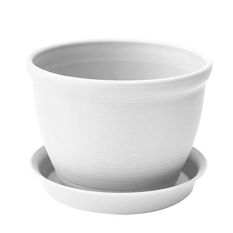 Simplify Your Gardening with Our Easy to Clean Round Plastic Pot Size 20 x 14 x 14 cm Offered in Multiple Shades