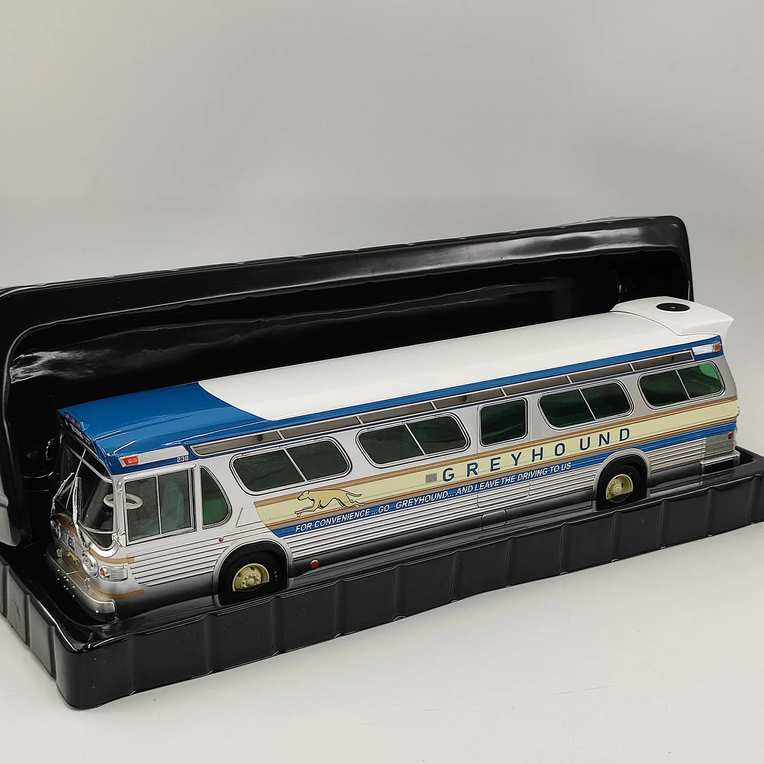 

IXO масштаб 1/43 GM TDH 5301 1962 борзой автобус пластиковая модель автомобиля Коллекционная игрушка в подарок сувенир дисплей орнамент