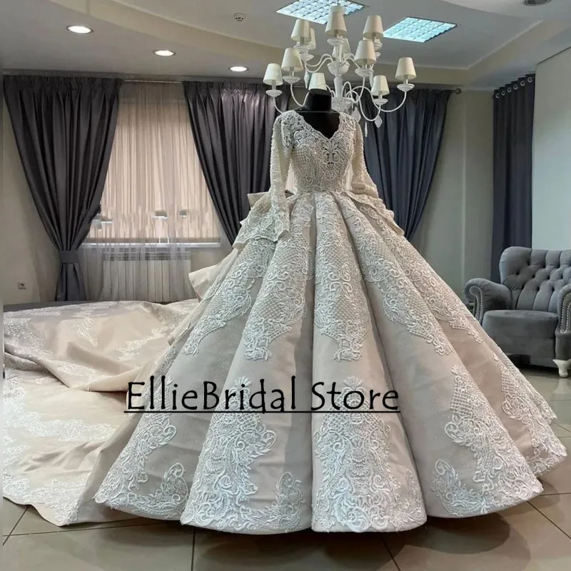 Luxury Princess Wedding Dresses For Brides V Neck Long Sleeve Satin Arabic Dubai Bridal Gowns Customized vestidos de novia