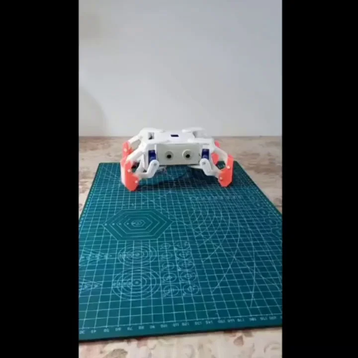 Rememcontrol-Robot bionique araignée quadrupède 4 DOF, imprimante 3D pour Ardu37, avec kit vapeur programmable ESP8266 WIFI