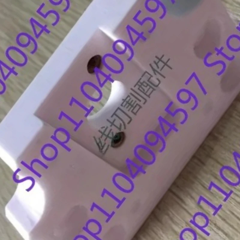 S303-1 Ceramic Upper Isolator Plate for Sodick wire cut EDM Machine AQ325 13X80X58.3MM
