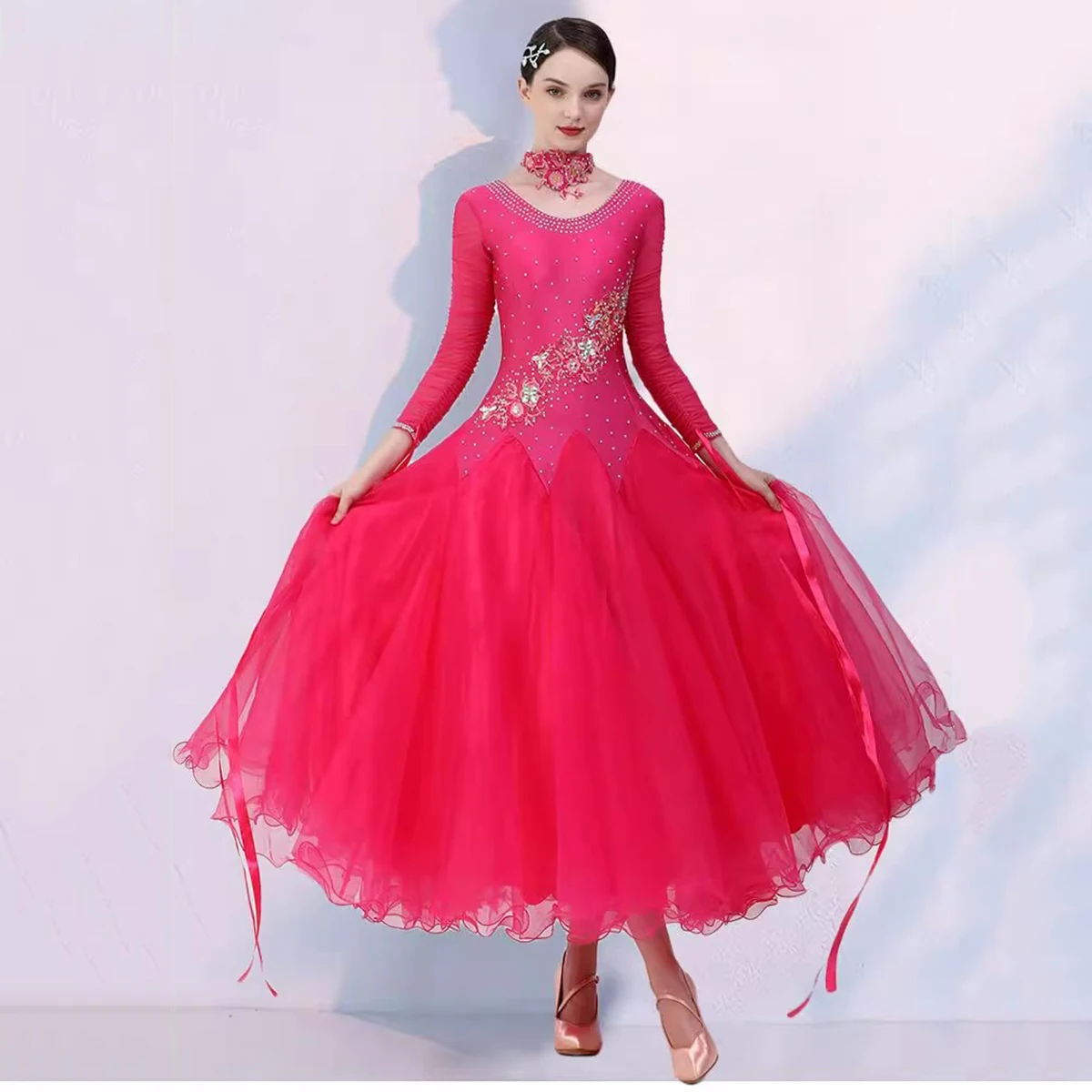 

2024 New Ballroom Dance Competition Dress Standard Women Modern Dance Clothes Performance Tango Party Waltz Practice Costumes