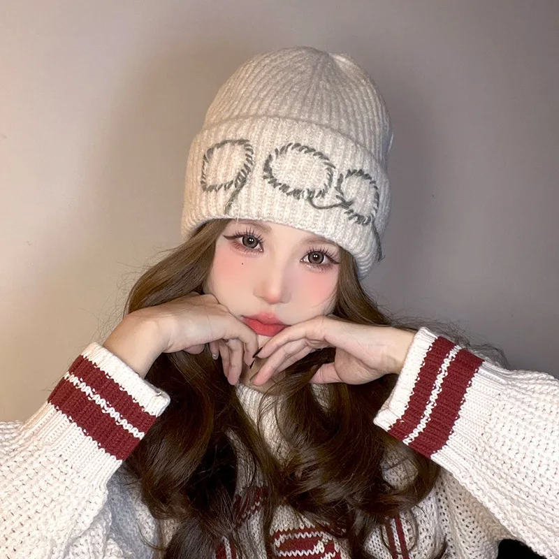 New Women Cute Wool Hats Autumn Winter Fashion Hundred Take Pullover Cold Caps Streetwear Ear Protection Warm Knitting Bonnet