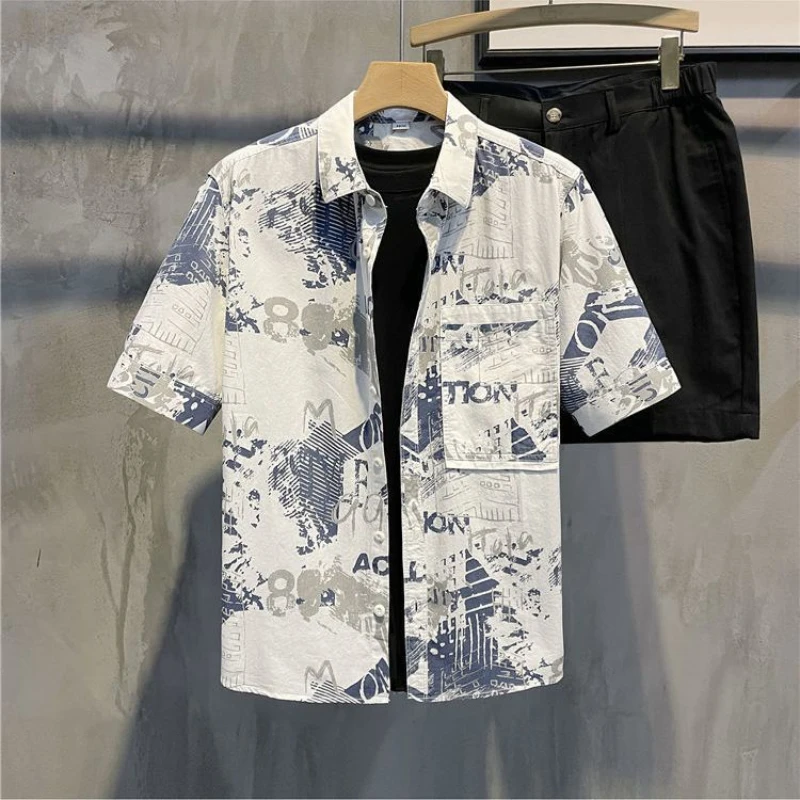 New Lapel Handsome Floral Shirt Personality Summer Casual Versatile Top Boy Beach Vacation Shirt