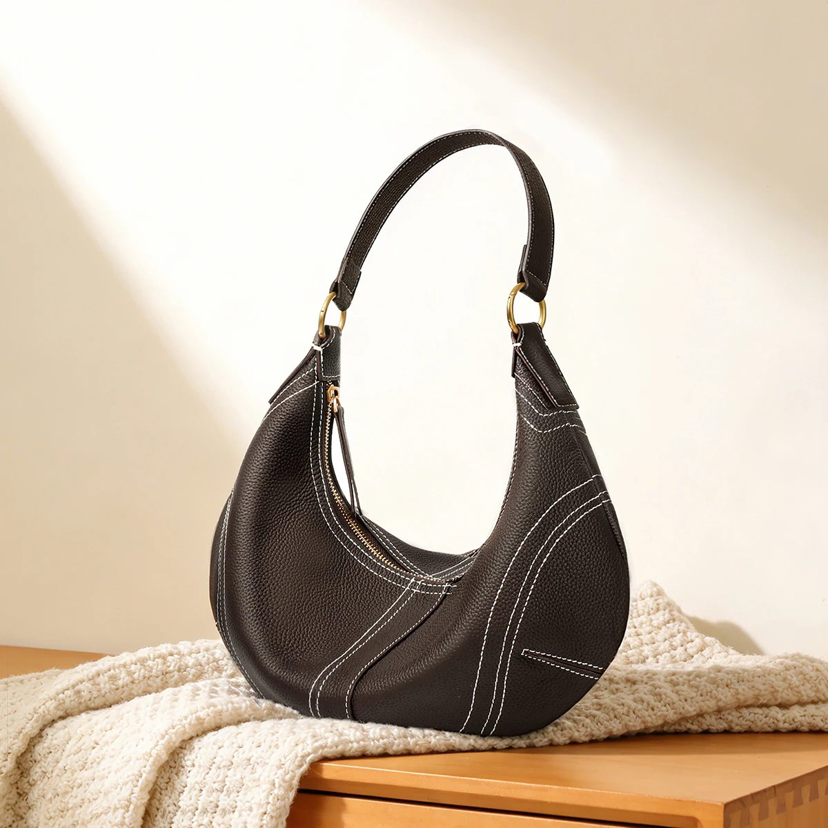 

Lazy-Style Soft Leather Simple Underarm Bag, Crescent-Shaped Handbag, First-Layer Cowhide Texture, Casual Genuine Leather Shoulder Bag, Dumpling Bag