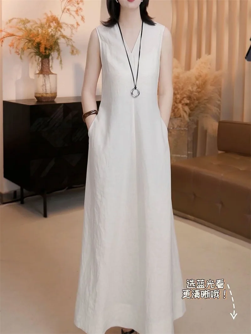 Estilo minimalista desplazamientos vestido versátil de moda para mujeres primavera 2025 nuevo vestido largo artístico sin mangas con cuello en V para madre