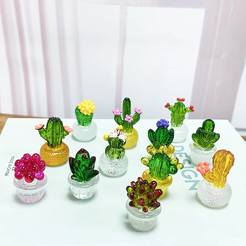 Creative Cactus Figurines Ornaments Resin Cactus Bonsai Decor Ornaments Desktop Ornament Car Home Decoration Accessories