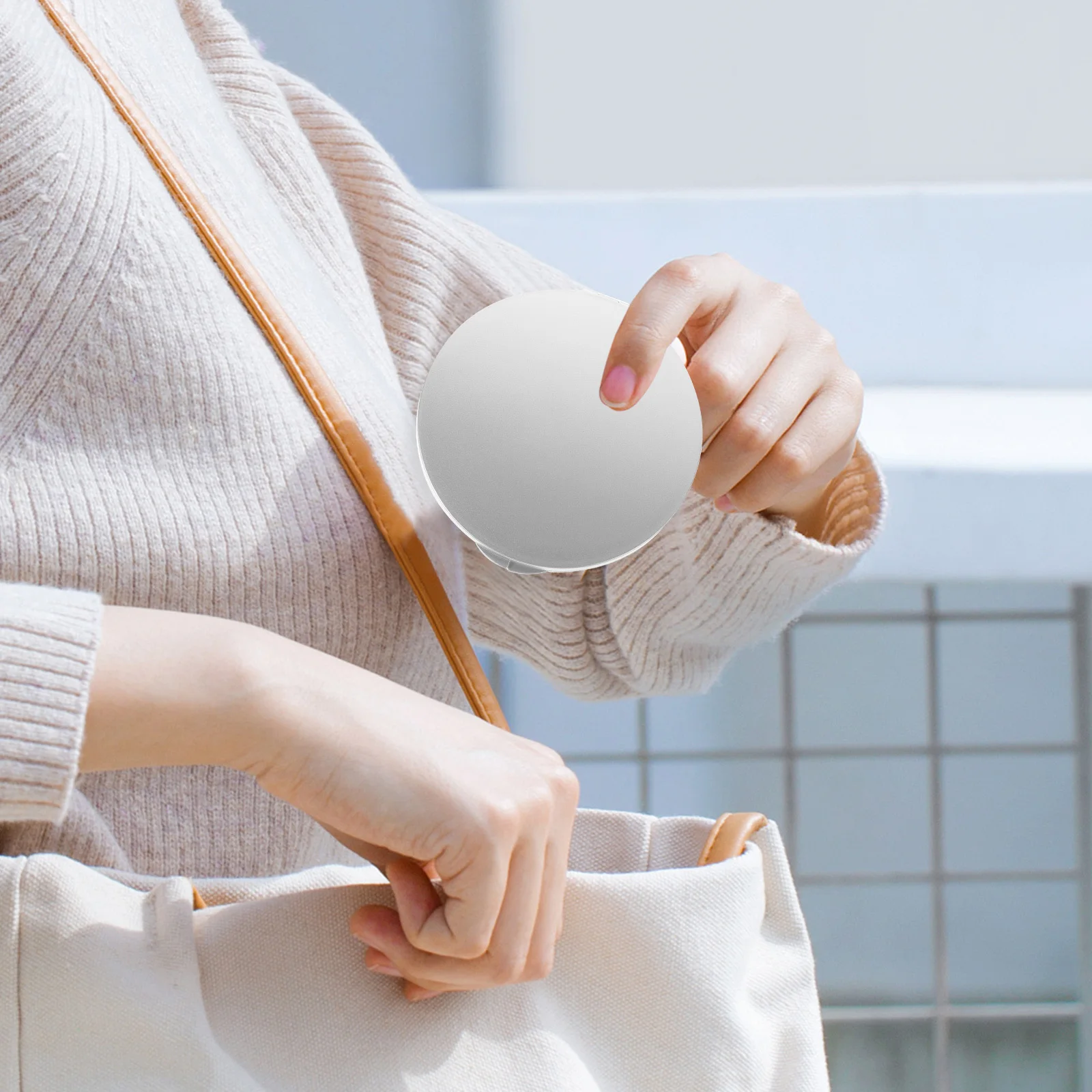 กระจกพกพาขนาดเล็ก กระจกแต่งหน้าพกพาแบบพับได้ กระจกพกพาแบบกลม