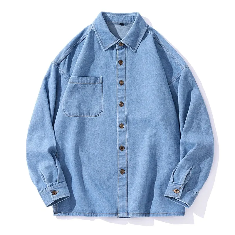 

Ретро-джинсовая рубашка в американском стиле для мужчин: повседневная верхняя одежда, не требующая глажки, модный молодежный топ, весенняя модель с длинным рукавом, свободный крой, хлопок/полиэстер