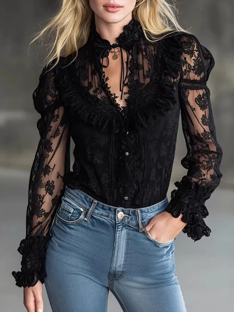 Sexy durchsichtige Spitzenstickerei Damen Gothic Bluse Rüschen Schnürung Rundhalsausschnitt Transparente Blütenblattärmel Frühling Chic Damen Top Shirt