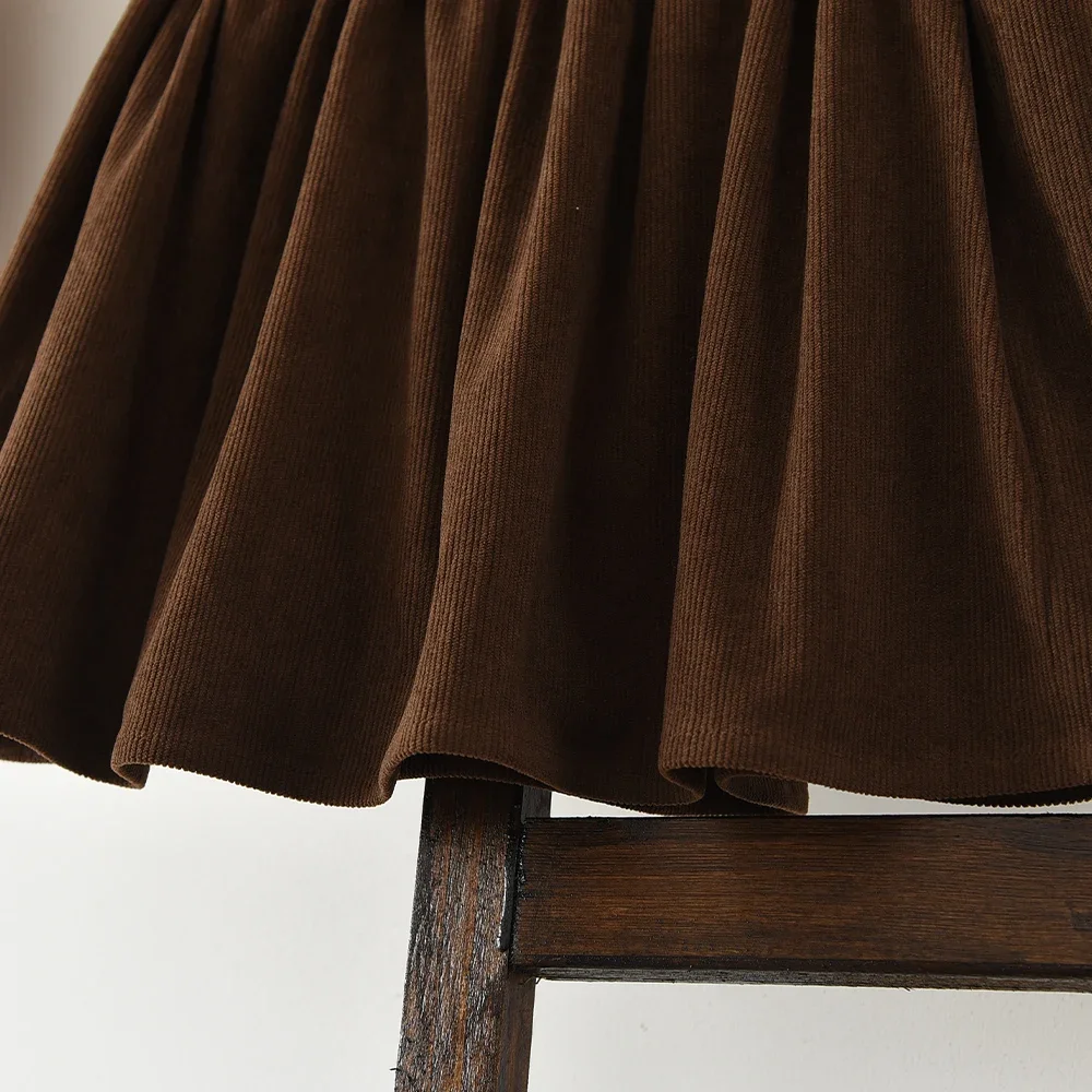 Bear Leader Modische Süße Herbstkleidung für Mädchen im College-Stil, 2-teiliges Set: Beige Langarm-Hemd mit Stickerei + Brauner Kurzer Rock – Detail 8