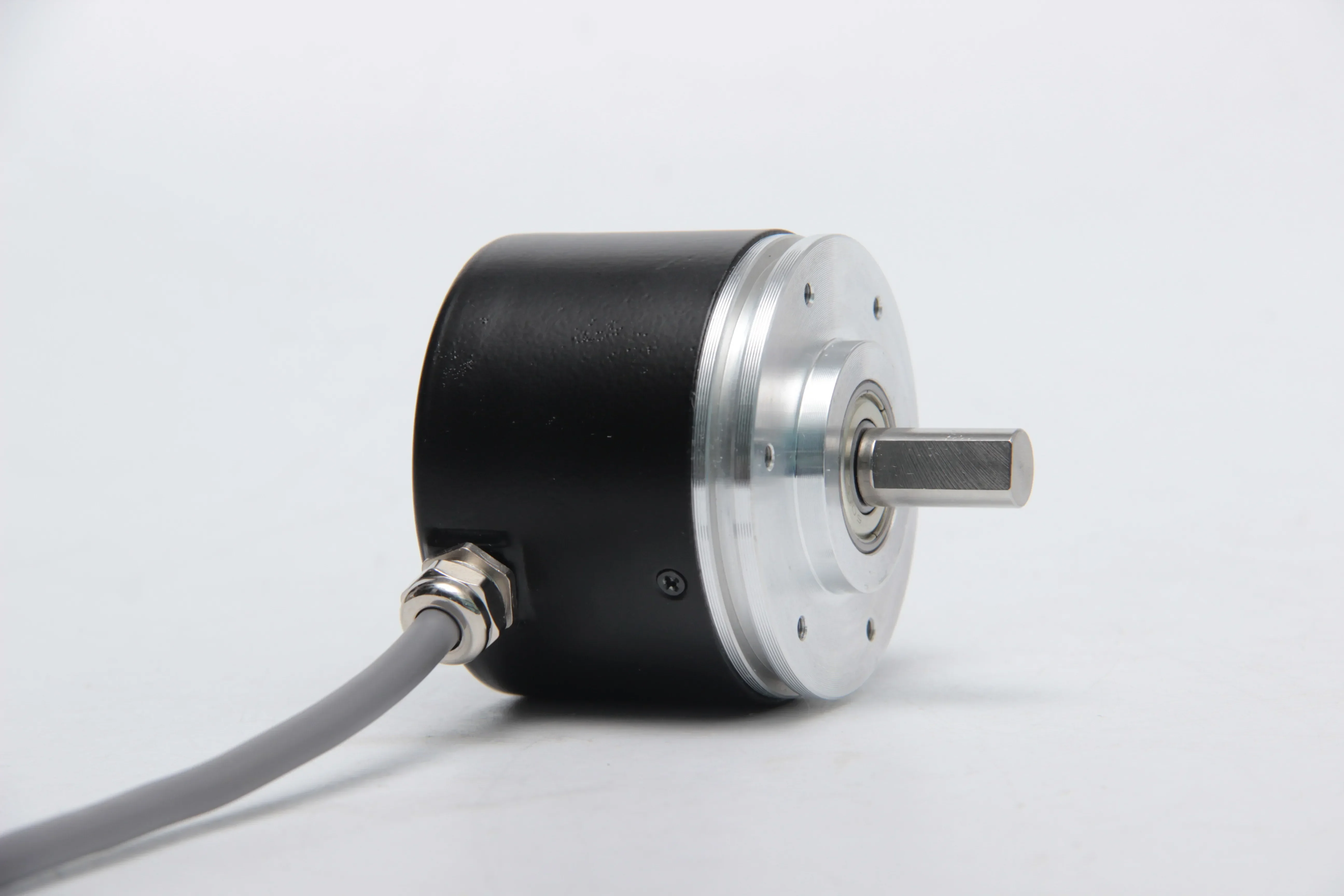 10mm Shaft Output Multi-turn Absolute Encoder, Number of Turns Optional 256 1024 4096 Mechanical Gear Power Off Memory