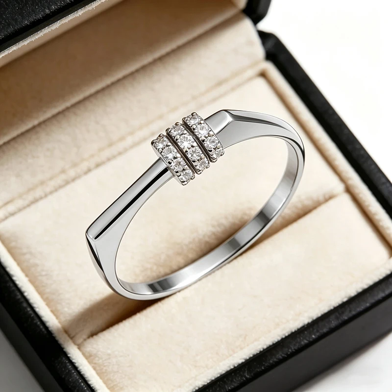 Huitan Mehrreihige Kubische Zirkonia Geometrische Ringe für Frauen Silberfarben/Goldfarben Minimalistischer Statement-Schmuck für Alltag und Party 2026 – Detail 6