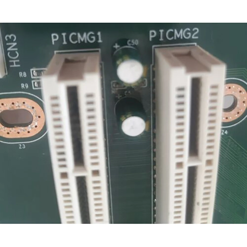 PCA-6113P4R REV:C2 เมนบอร์ดควบคุมอุตสาหกรรม PCA-6113P4R แผ่นด้านล่าง
