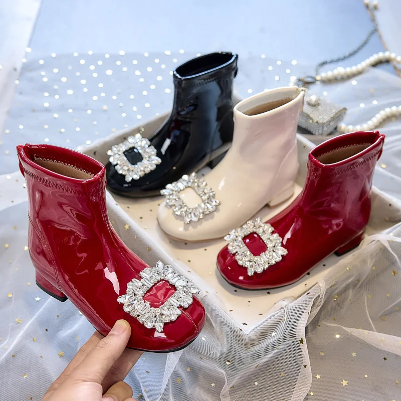 

Детские повседневные ботинки, обувь из искусственной кожи с кристаллами, зимняя обувь для девочек, теплая, противоскользящая, с мягкой подошвой, нежно-белая, красная обувь, размер 25-38