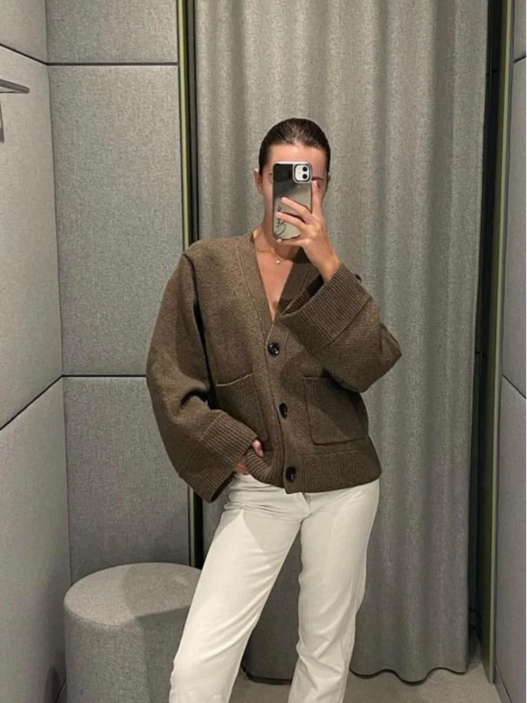 Women Autumn Solid Warm Knitted Cardigan Elegant V Neck Single Breasted Long Sleeve Sweater Fashion Female Commuting Street Wear