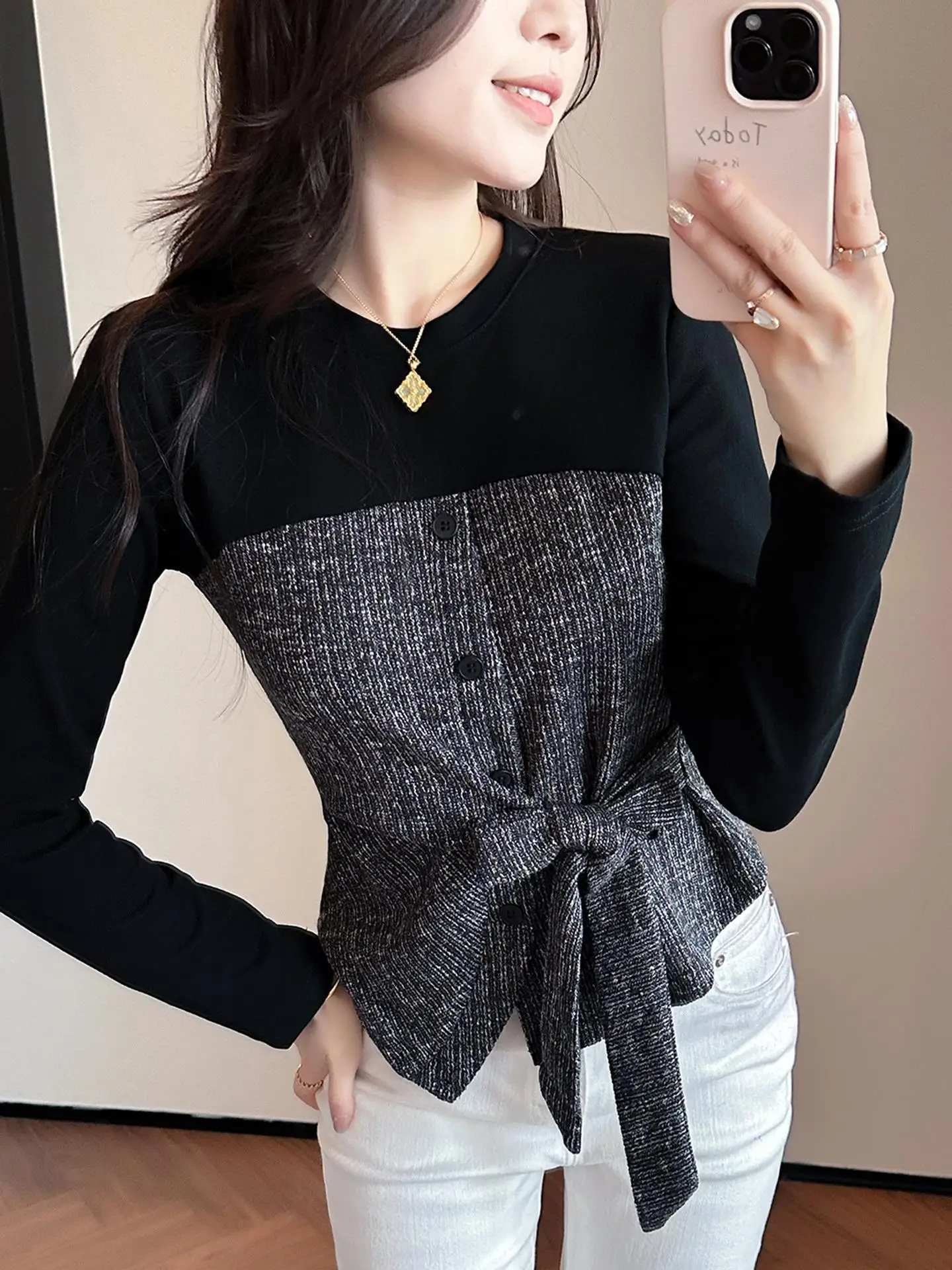 

Модная женская футболка с длинным рукавом и поясом, осенне-зимняя новинка, европейский стиль, внутренняя одежда, приталенная, асимметричная