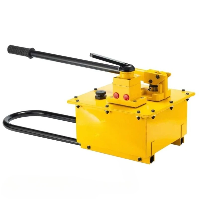 Powerful small hydraulic hand pumps for rescue and industrial use