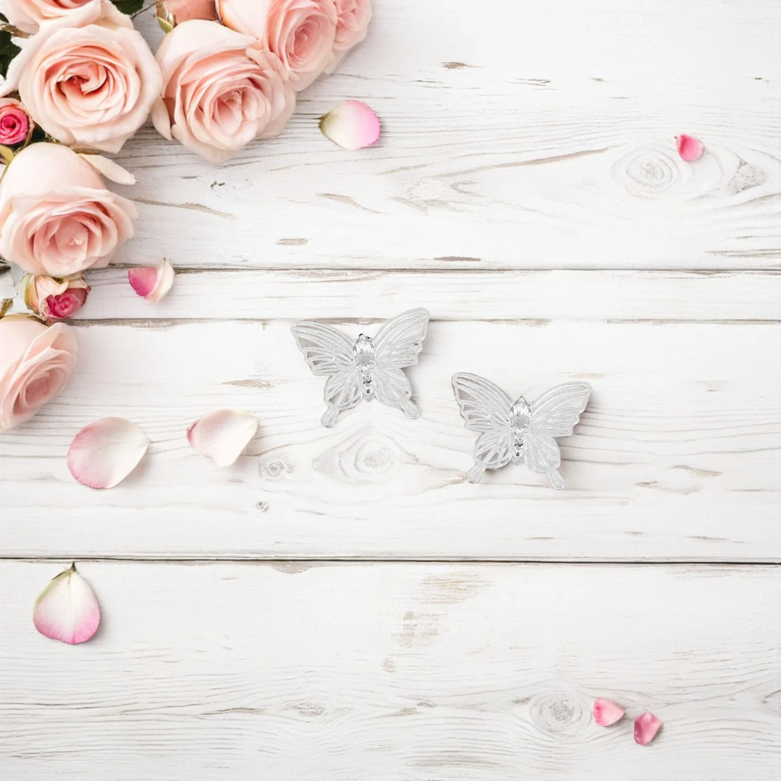 

2Pcs Zirconia Alloy Butterfly Charms Stunning Pendants 25x23mm DIY Jewelry Beads Bracelets Necklaces Hair Accessories