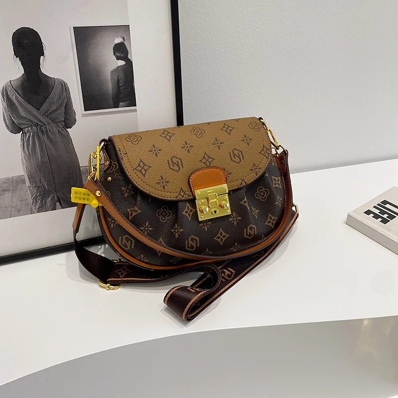 

French Retro Square Bag 2025, Printed Wide Strap Shoulder Bag, Chic Crossbody Purse with Adjustable Strap