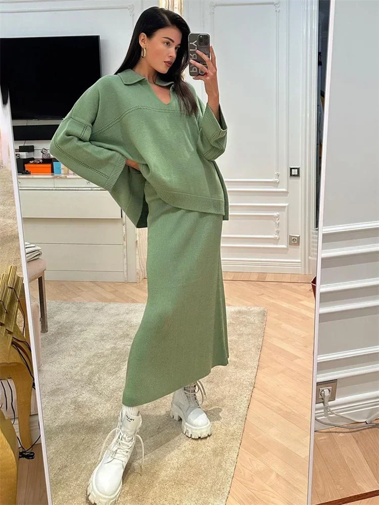 Autumn 2 Piece-Set Maxi Skirt Female V-Neck Loose Patchwork Fashion Pullover And Long Skirt Sets Elegant Ladies Outfits