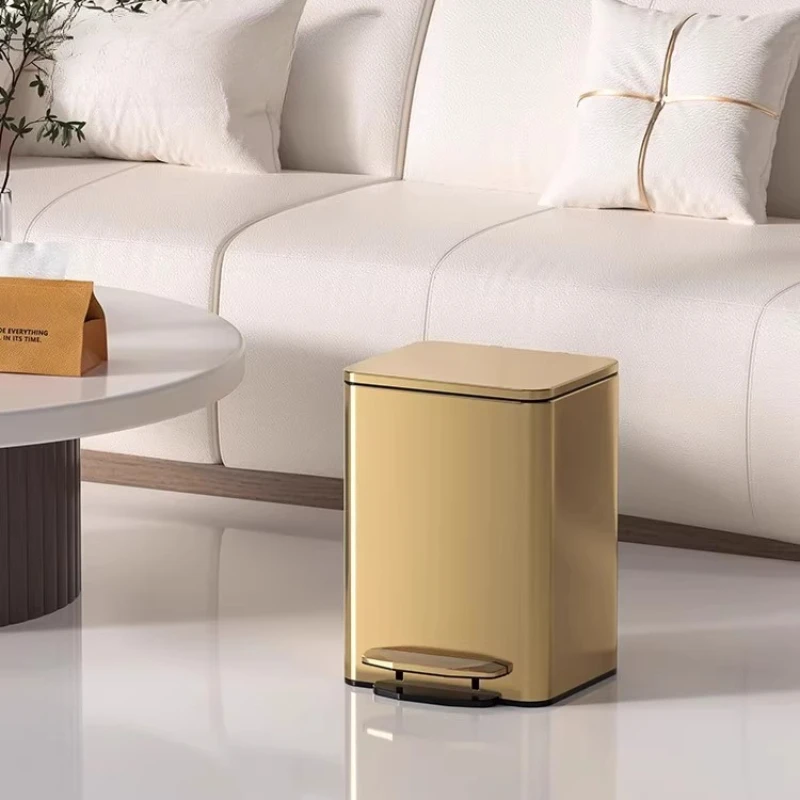 

Golden Trash Can Home Living Room Luxury Stainless Steel Lid Trampling Bedroom High Aesthetics Cestino Spazzatura Cleaning Tools