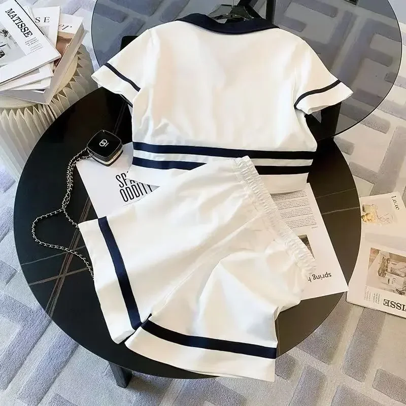 2024 Summer Children Girls Clothes Set V Neck Tshirts and Shorts 2 Pieces Suit Teenage Girls Short Sleeve Top Bottom Tracksuit