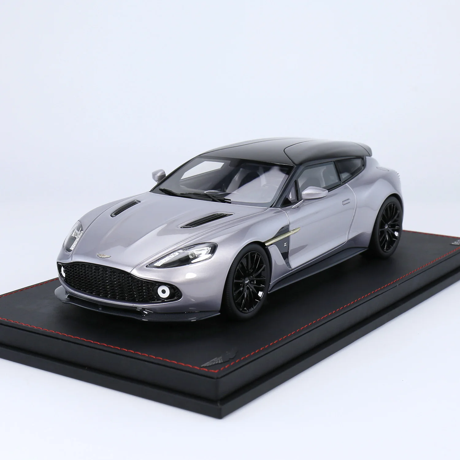 1/18 As ton Mar tin Vanquish Zagato shooting brake - resin model