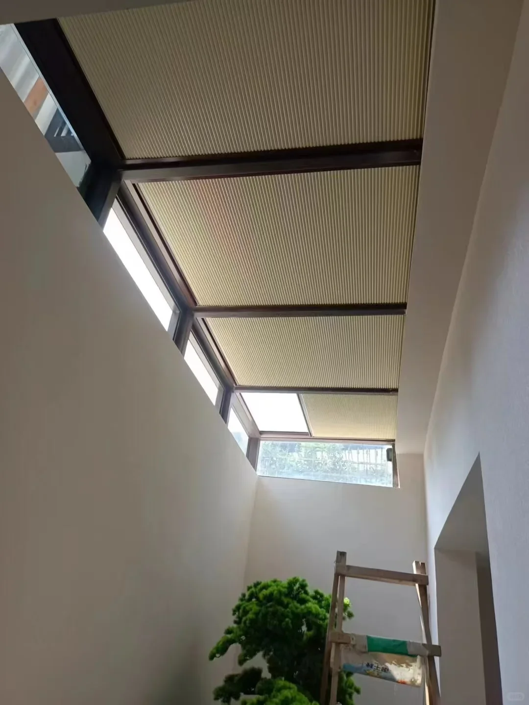 Motorized Skylight Blind - Tuya Akıllı Motorlu Tavan Penceresi Petek
