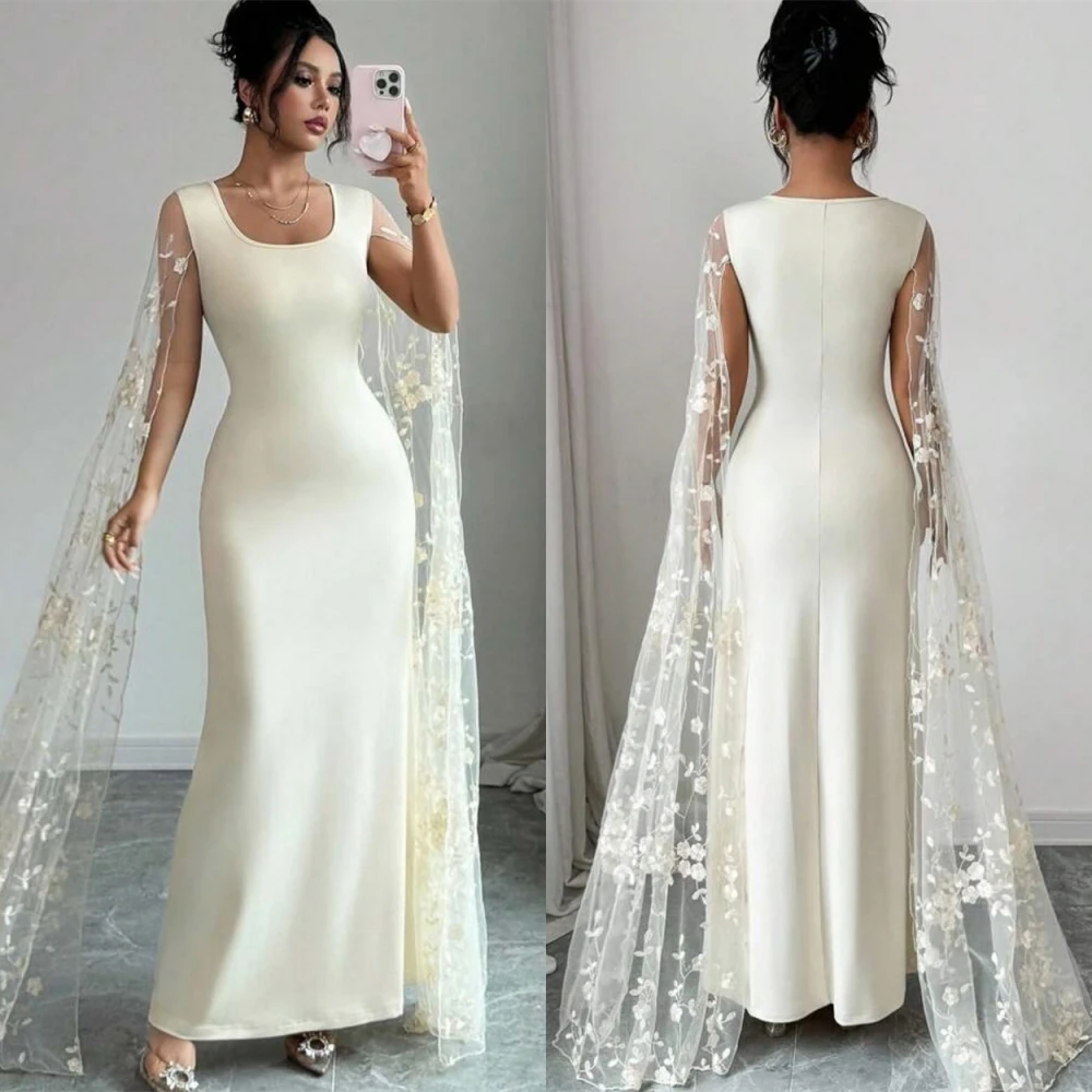 

Customized Simple Ivory Jersey Evening Dress Formal Scoop Long Sleeves Homecoming Dresses Delicate Straight Appliques Prom Dress