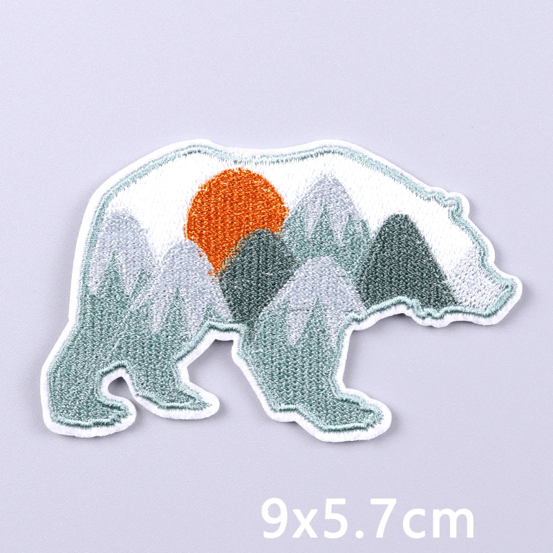 Animal Mountains Applique Embroidered Patches For Clothing Stickers Nature Travel Patch Iron On Patches On Clothes Fusible Patch