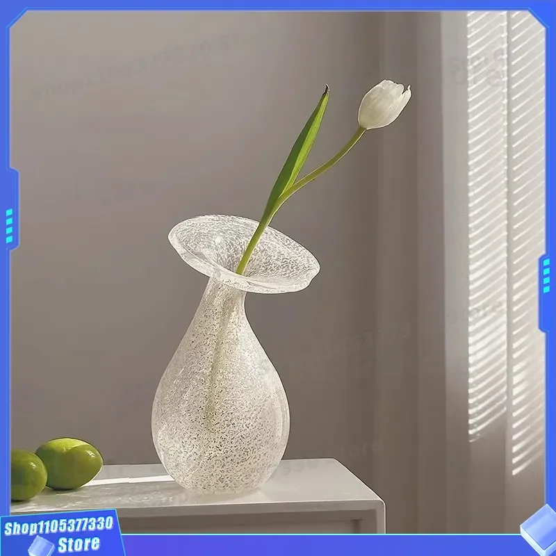 French Romantic Style White Flower Transparent Glass Vase Tulip Arrangement Niche Retro Water Grower for Home Decor