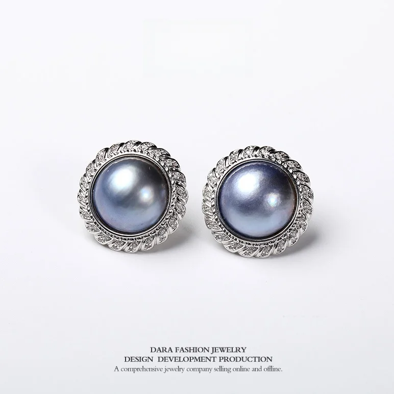 orecchini-a-perno-con-perle-blu-stellate-perle-mabe-d'acqua-di-mare-perle-naturali-di-forma-rotonda-provenienza-originale-dara-teacher's-comfort