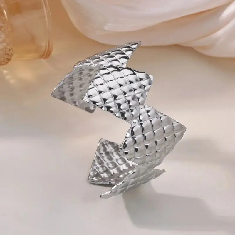 Free Shipping Punk Geometric Bracelet Bangle For Women Stainless Steel Silver Color Exquisite Bracelet Wedding Couple Jewelry