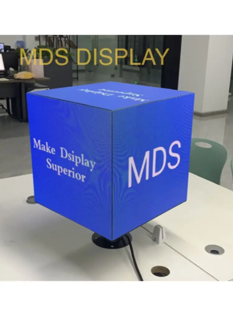 

MDS Indoor P1.5 Five Sides Hanging Bar Cube Display Screen 192mm*192mm*288mm in Retail Supermakert