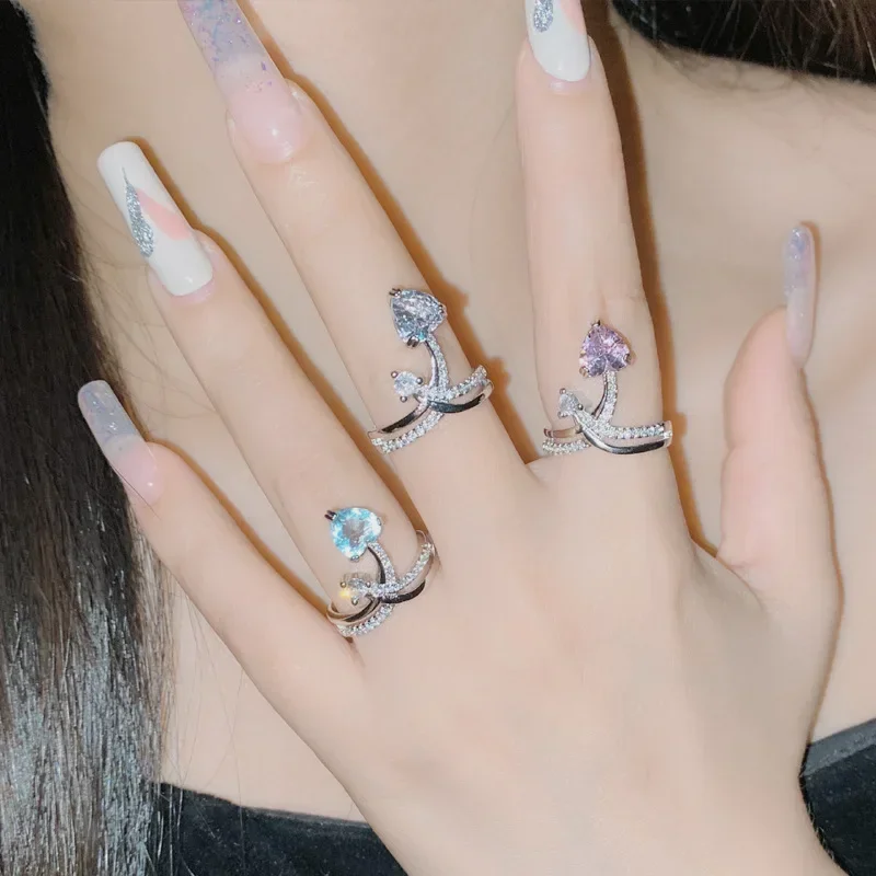 

MDLFES Moiss1n Diamond Style Versa Super Fairy Crown Aquamarine 18K Gold Plated Heart of Zirconia Diamond Ring