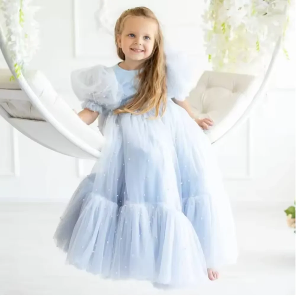 Aangepaste bloemenmeisjesjurk hemelsblauwe tule parels met striklint korte mouw voor bruiloft verjaardagsfeestje prom banketjurk