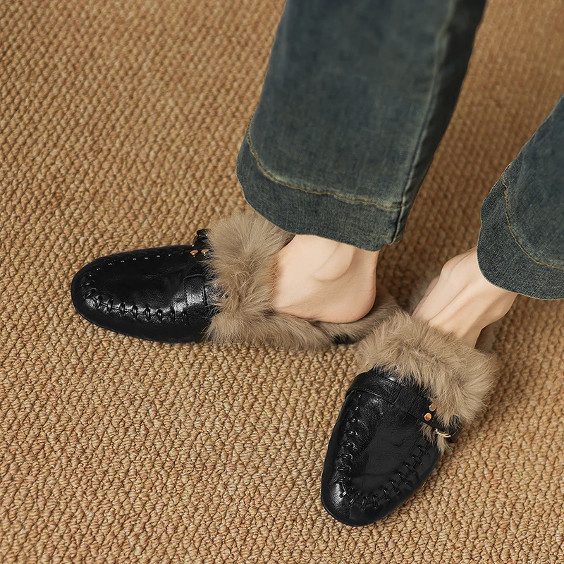 

Women Genuine Leather Furry Closed Toe Low Heel Plush Lined Warm Slip On Mules