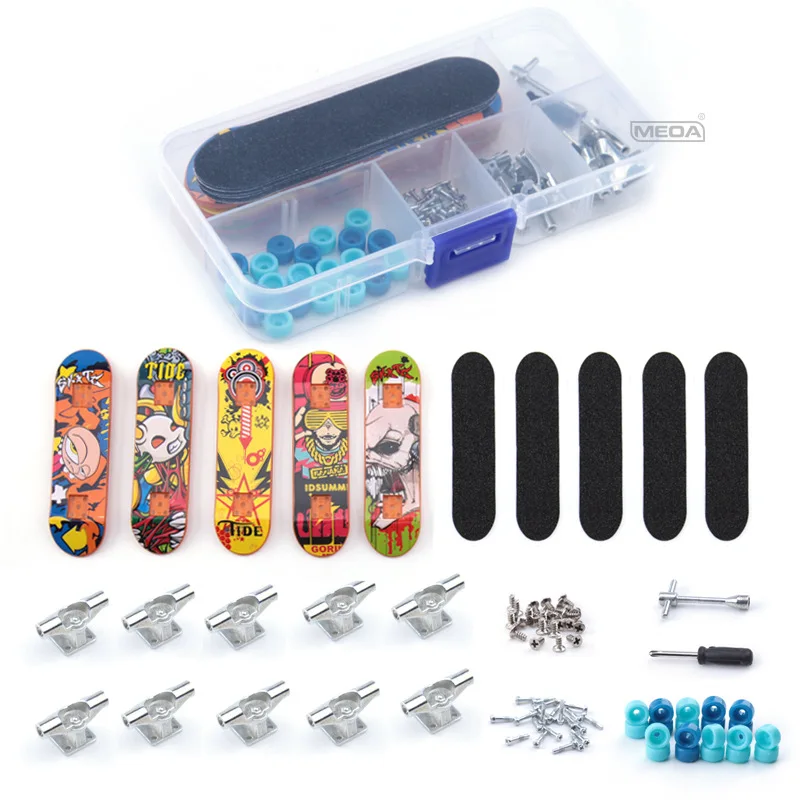 NEW 1 Set Plastic Mini Finger Skating Board Table Game Toy Kids Skateboard Children Finger Fingerboard Scooter Skate