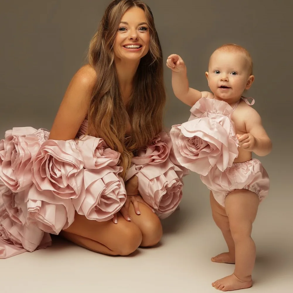 

Flowers Mother and Daughter Dress With Handmade Flowers Birthday Family Look Tiered Chic Short Mommy and Me Rose Flower Cape