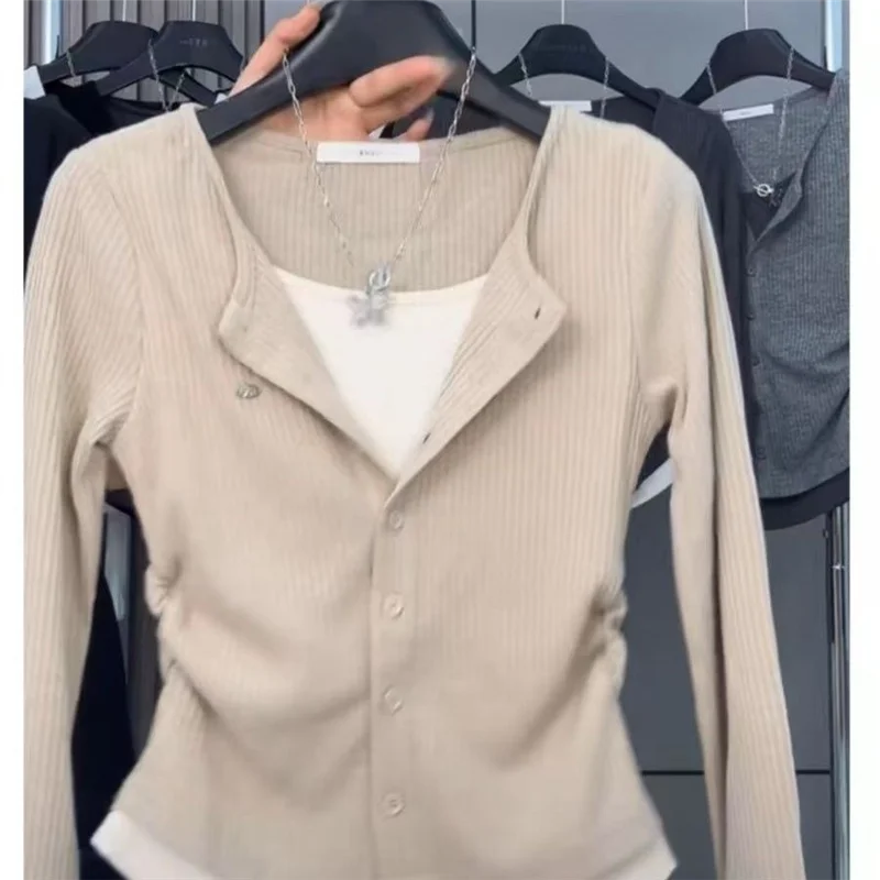 

Футболка Color Blo Long Sve Осенняя новинка Sle Slim Design Плиссированный топ для похудения Базовый топ из двух частей V Ne Хлопок 00%