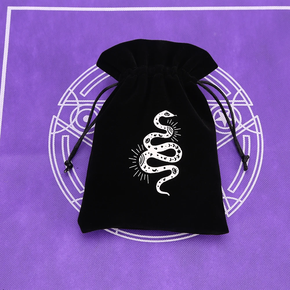 1 stücke Schwarz Samt Tarot Lagerung Tasche Mini Kordelzug Paket Hexe Wahrsagerei Kristall Tasche Tasche Würfel Halter Brettspiel Gold – Detail 22