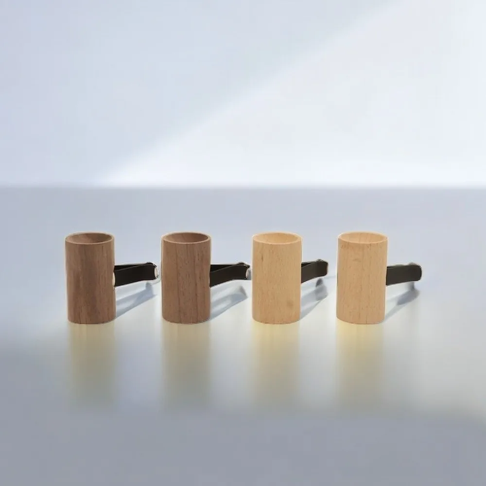 Natural Fragrance Car Essential Oil Diffuser Clip-on Slowly Volatile Wooden Aroma Diffuser Long-lasting Floral