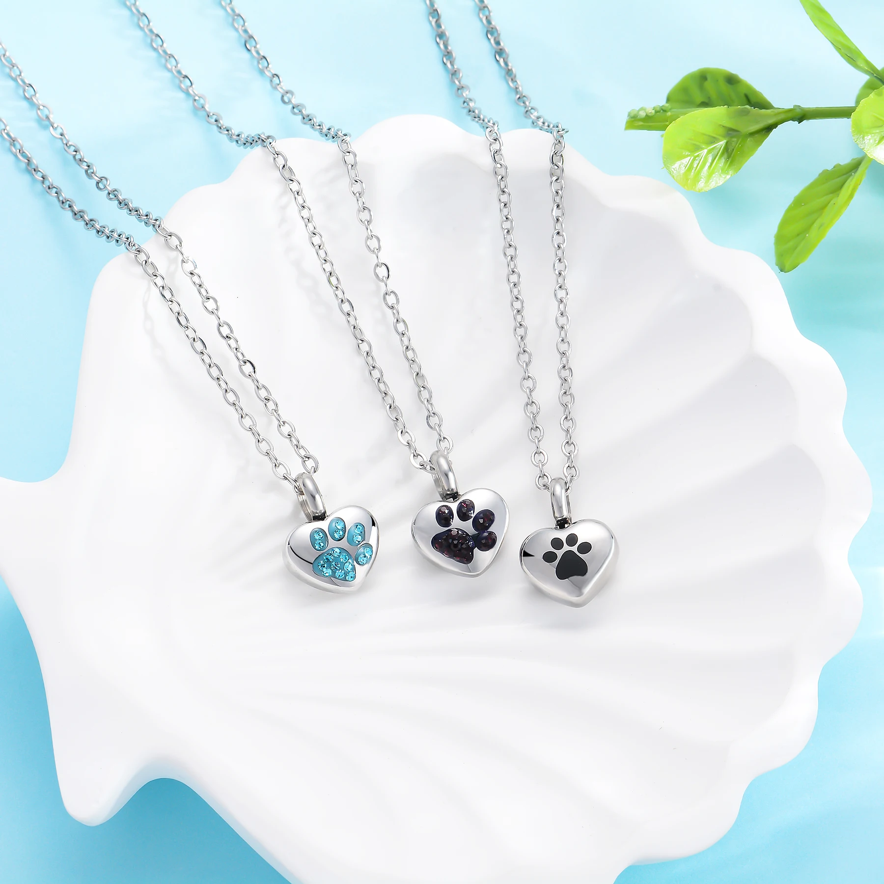 Stainless Steel Rhinestone Pet Cremation Ash Urn Necklace Heart Pendant For Pet Memorial Jewelry Can be Customized