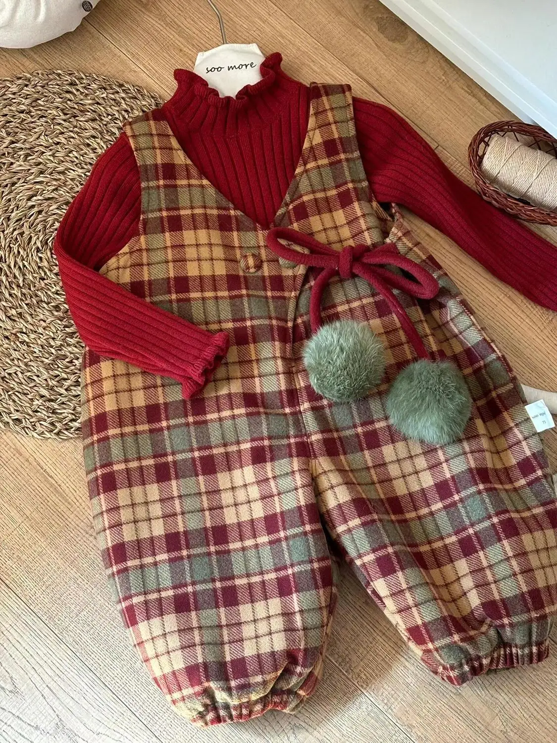 

Winter Baby overalls Toddle Girls Stripe Christmas Red Jumpsuit + Sweater 2Pcs children leisure pants kids outfits Retro Suits